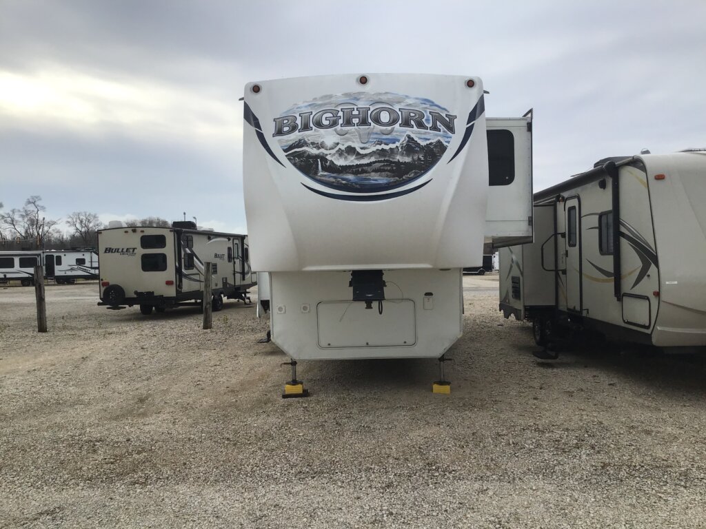 Bighorn 5th Wheel