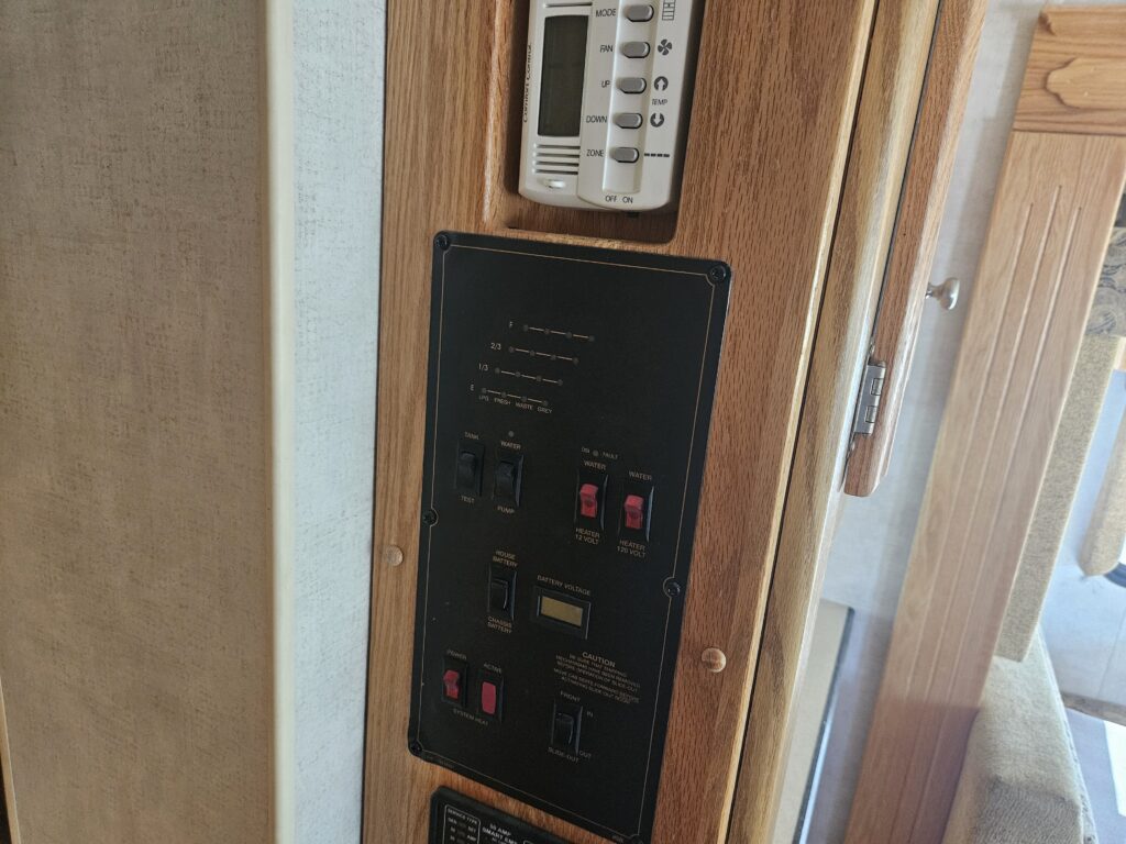 1000008619