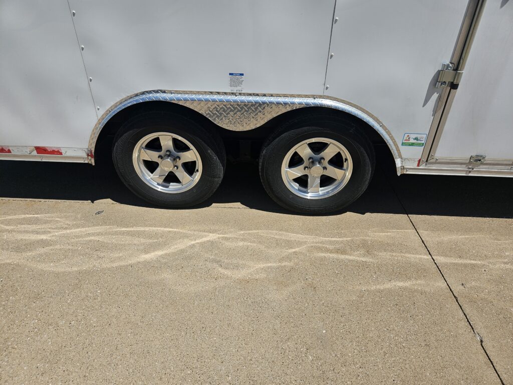 1000008726