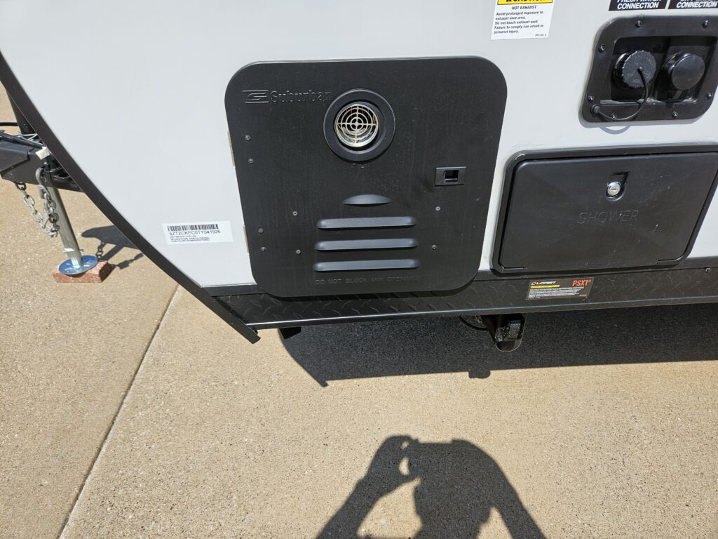 1000008826